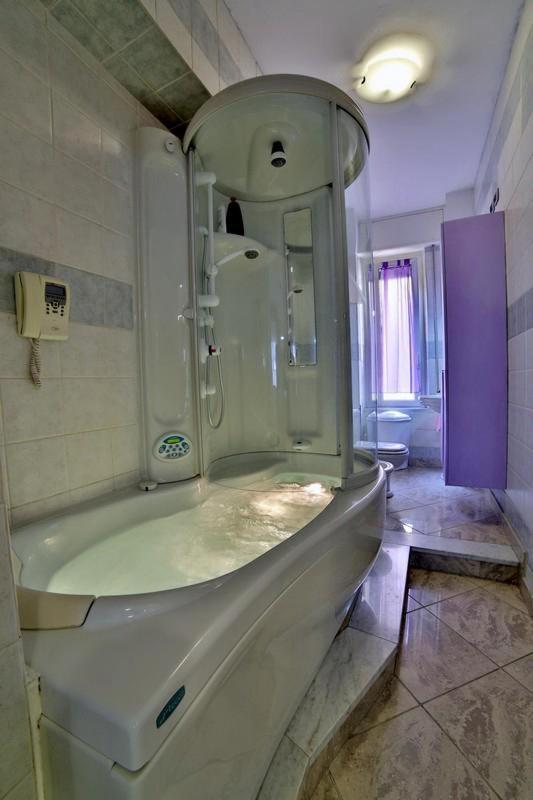 Appartamento Con Idromassaggio E Parcheggio Privato Gratuito,Strategico Per Le Cinque Terre E Golfo Dei Poeti 라스페치아 외부 사진