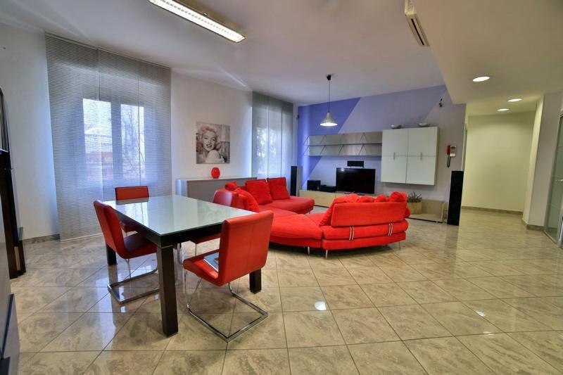 Appartamento Con Idromassaggio E Parcheggio Privato Gratuito,Strategico Per Le Cinque Terre E Golfo Dei Poeti 라스페치아 외부 사진